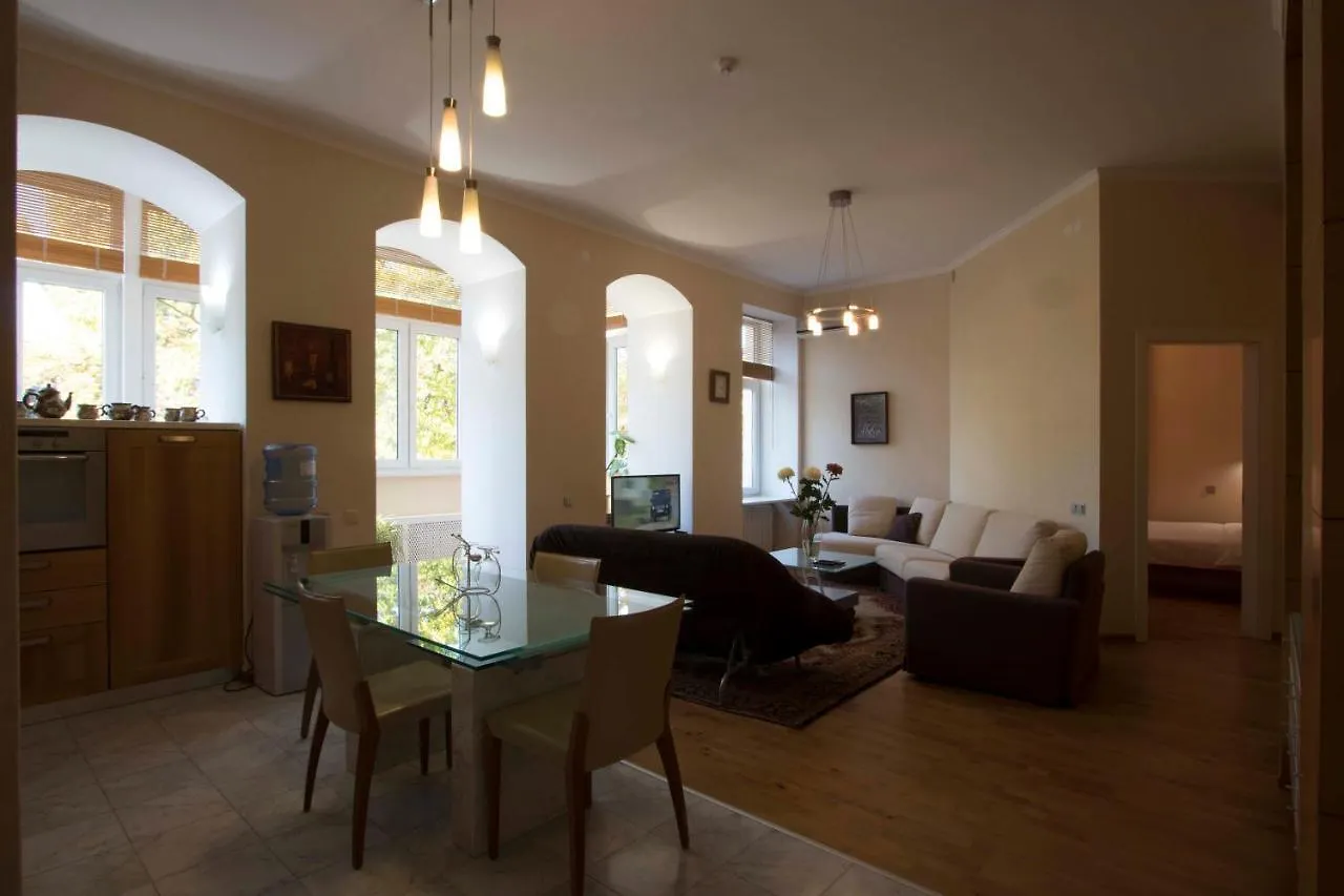 Vip- Квартира 4Х Комнатная, Крещатик, Бессарабская Площадь. Apartment Kyiv 0*,